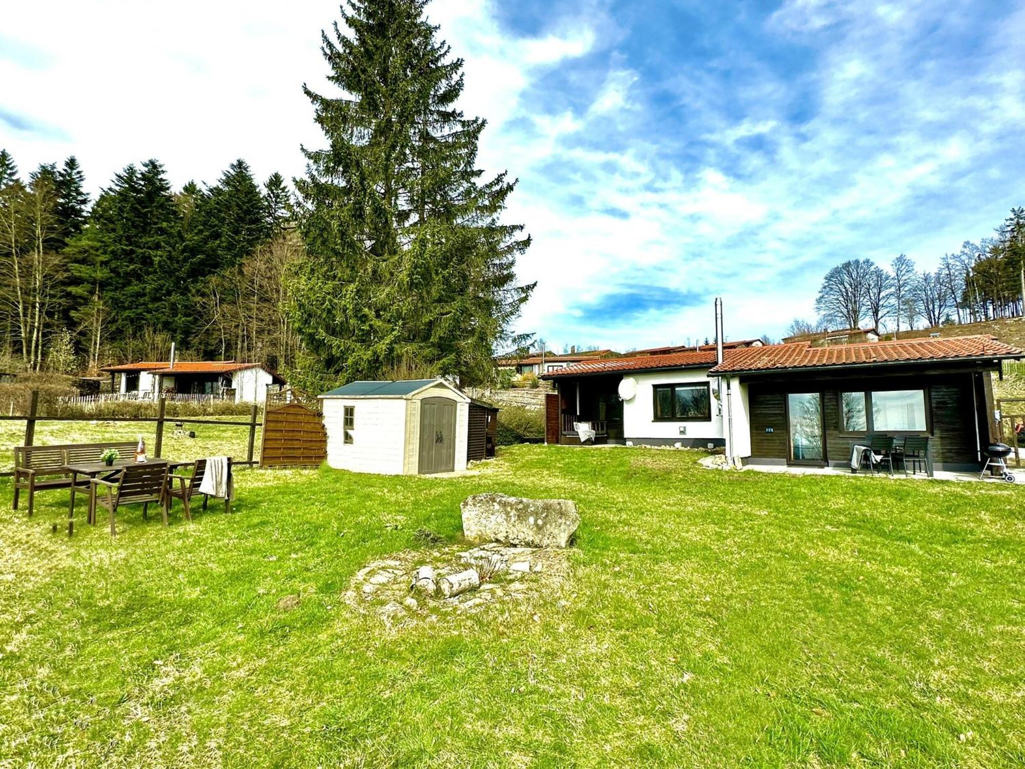Gemuetliches Alpenblick Berg-Bungalow + Grosser Garten + Netflix! Schöfweg 외부 사진