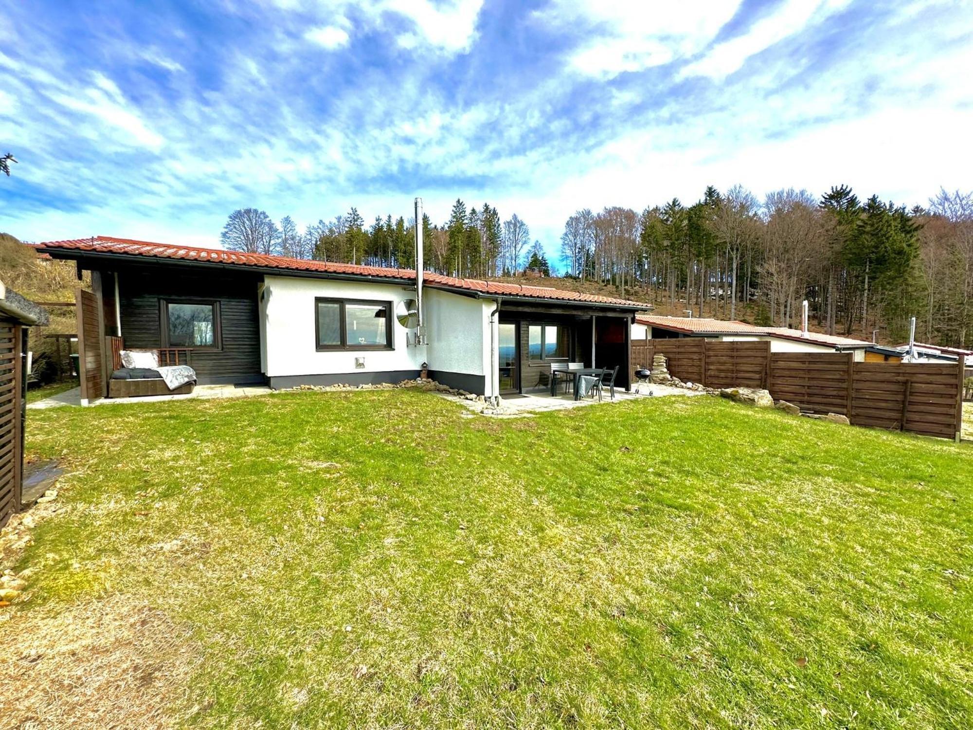 Gemuetliches Alpenblick Berg-Bungalow + Grosser Garten + Netflix! Schöfweg 외부 사진