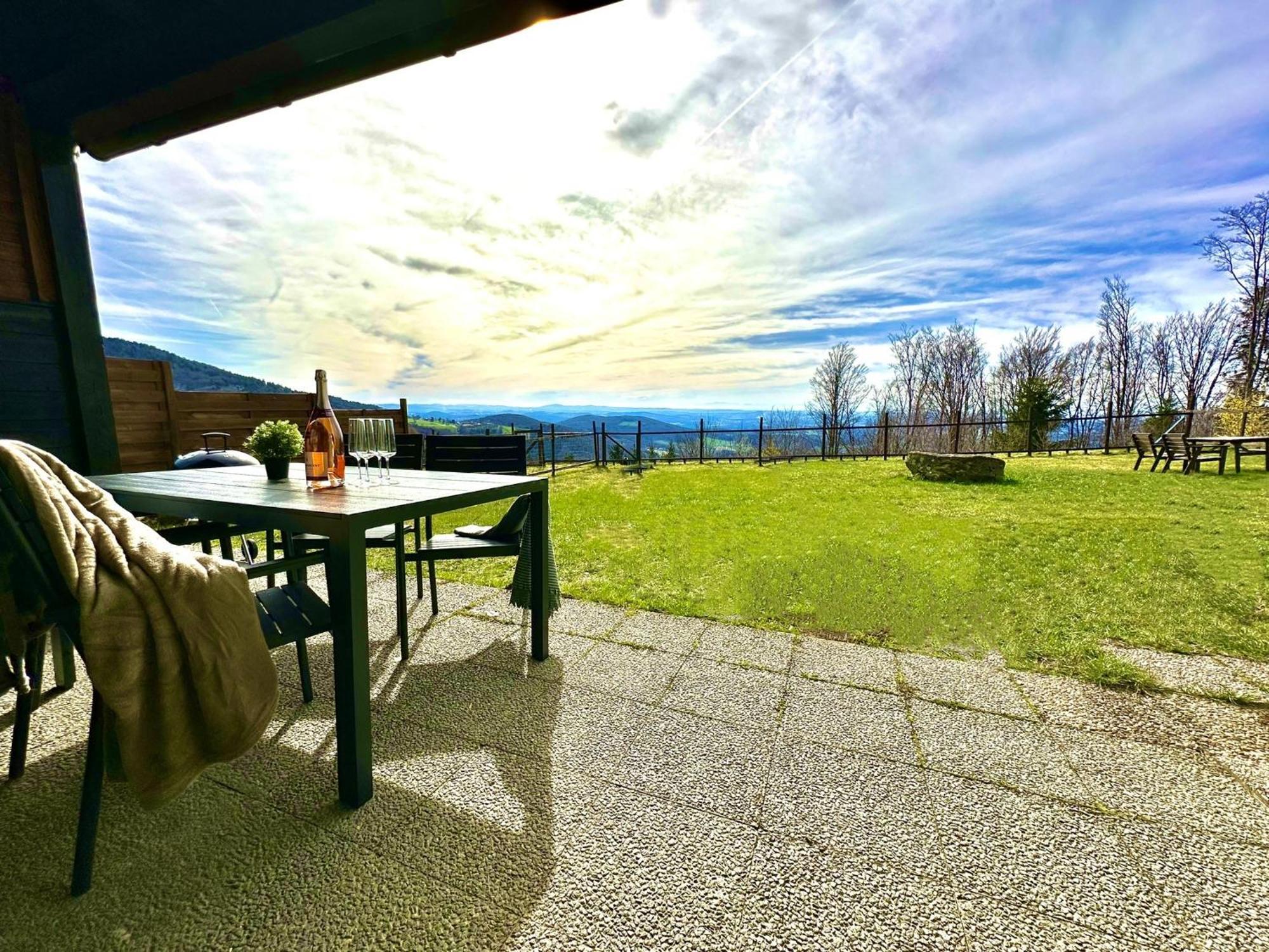 Gemuetliches Alpenblick Berg-Bungalow + Grosser Garten + Netflix! Schöfweg 외부 사진